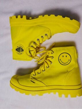 PALLADIUM PAMPA SMILEY FEST BAG BLAZING YELLOW - 5.5